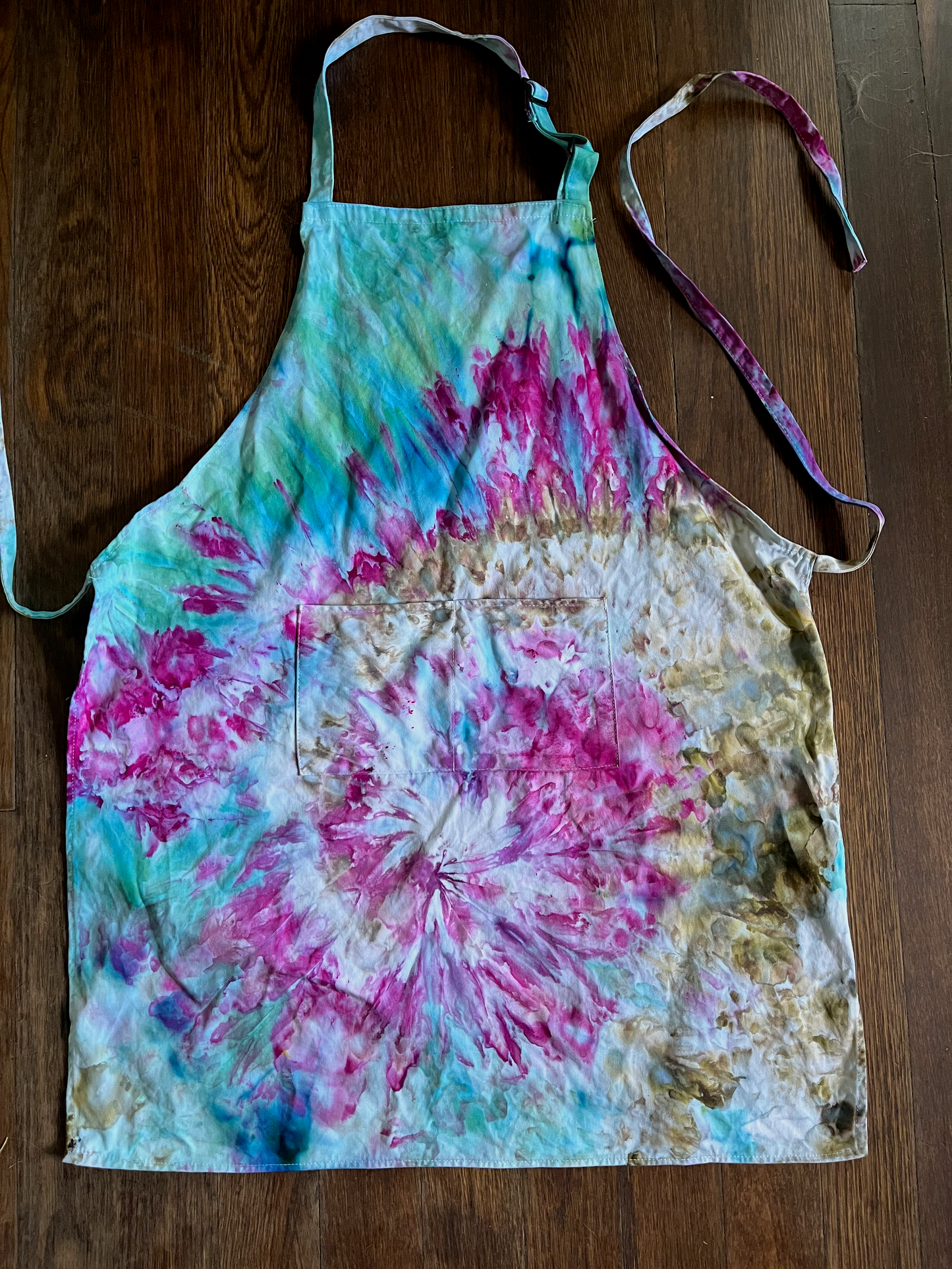 Tie-Dye Apron - by Jelly.Bird.Dyes