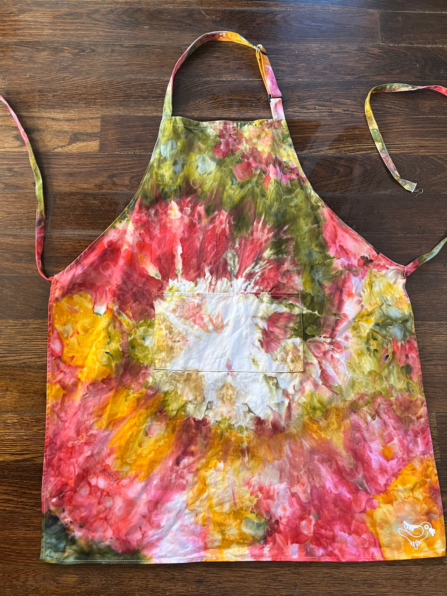 Apron (multiple dye styles available)