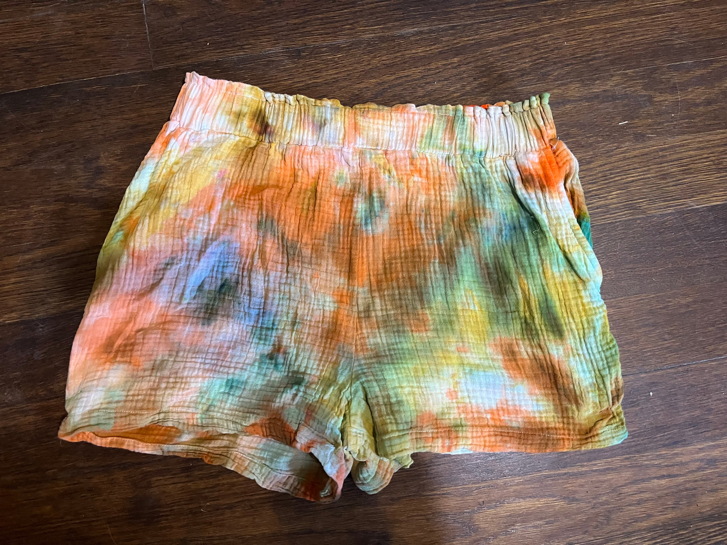 Linen Like Shorts (size L)