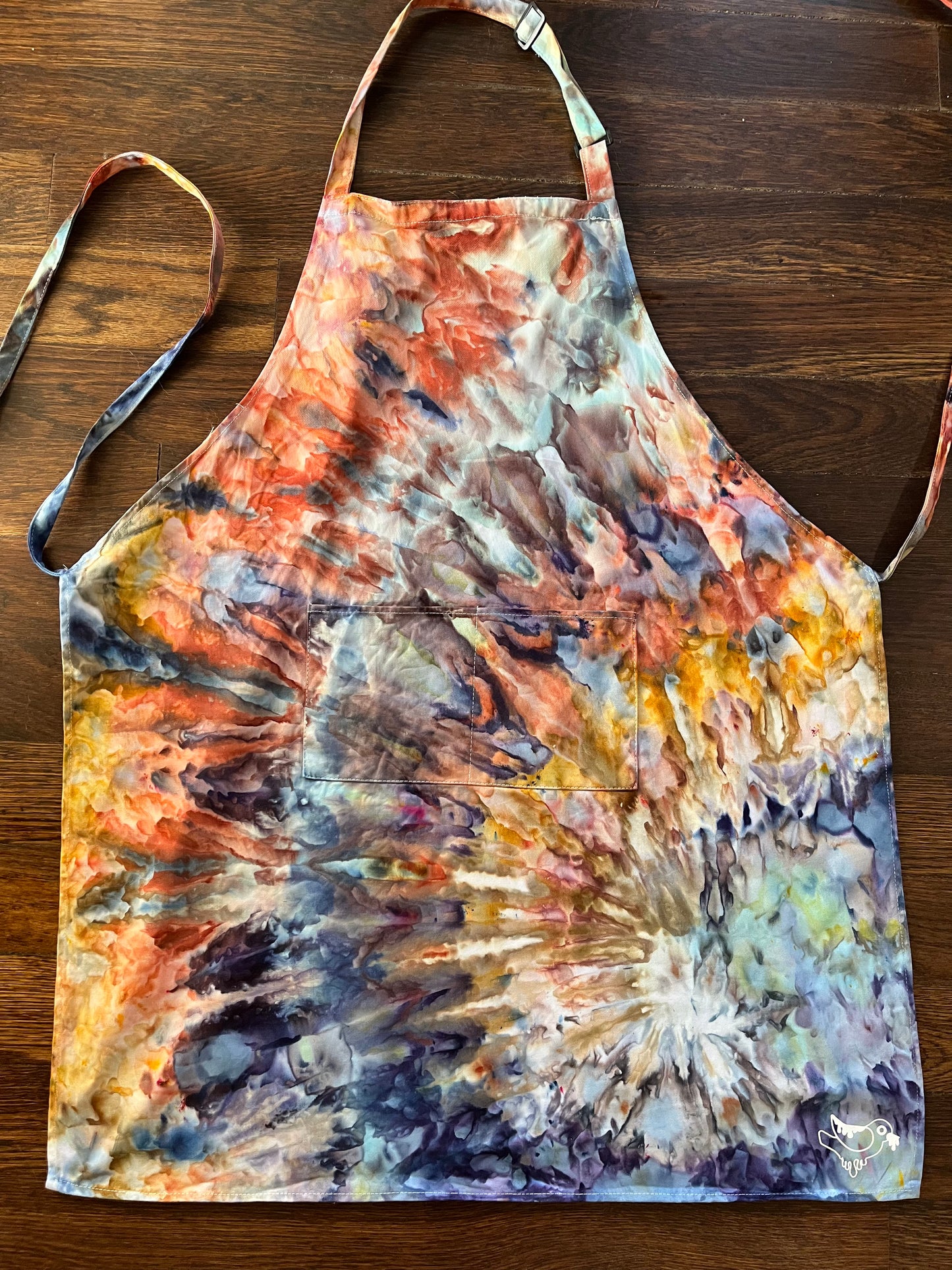 Apron (multiple dye styles available)