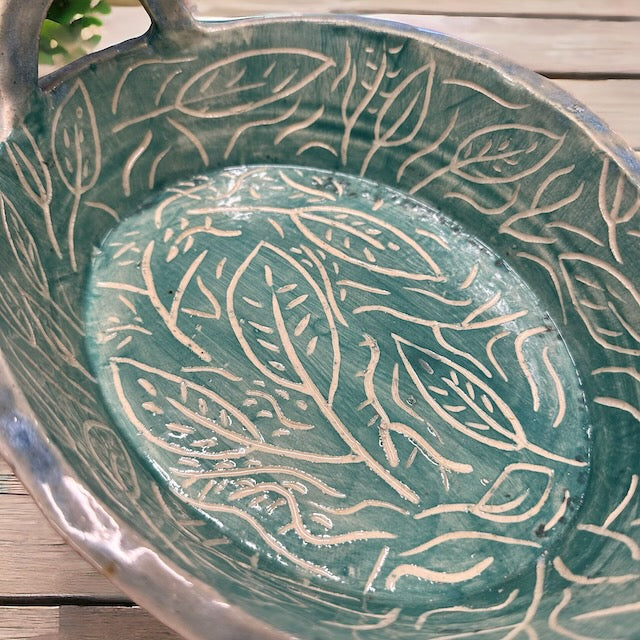 Pottery Casserole-style Dish in Greens