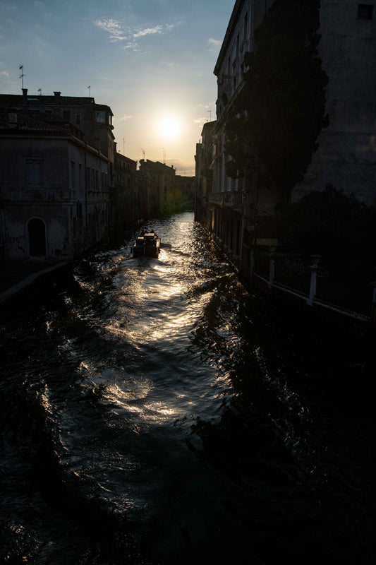 "Venezia Canal #2": 15x10 printed on Fuji Archive Pearl Paper