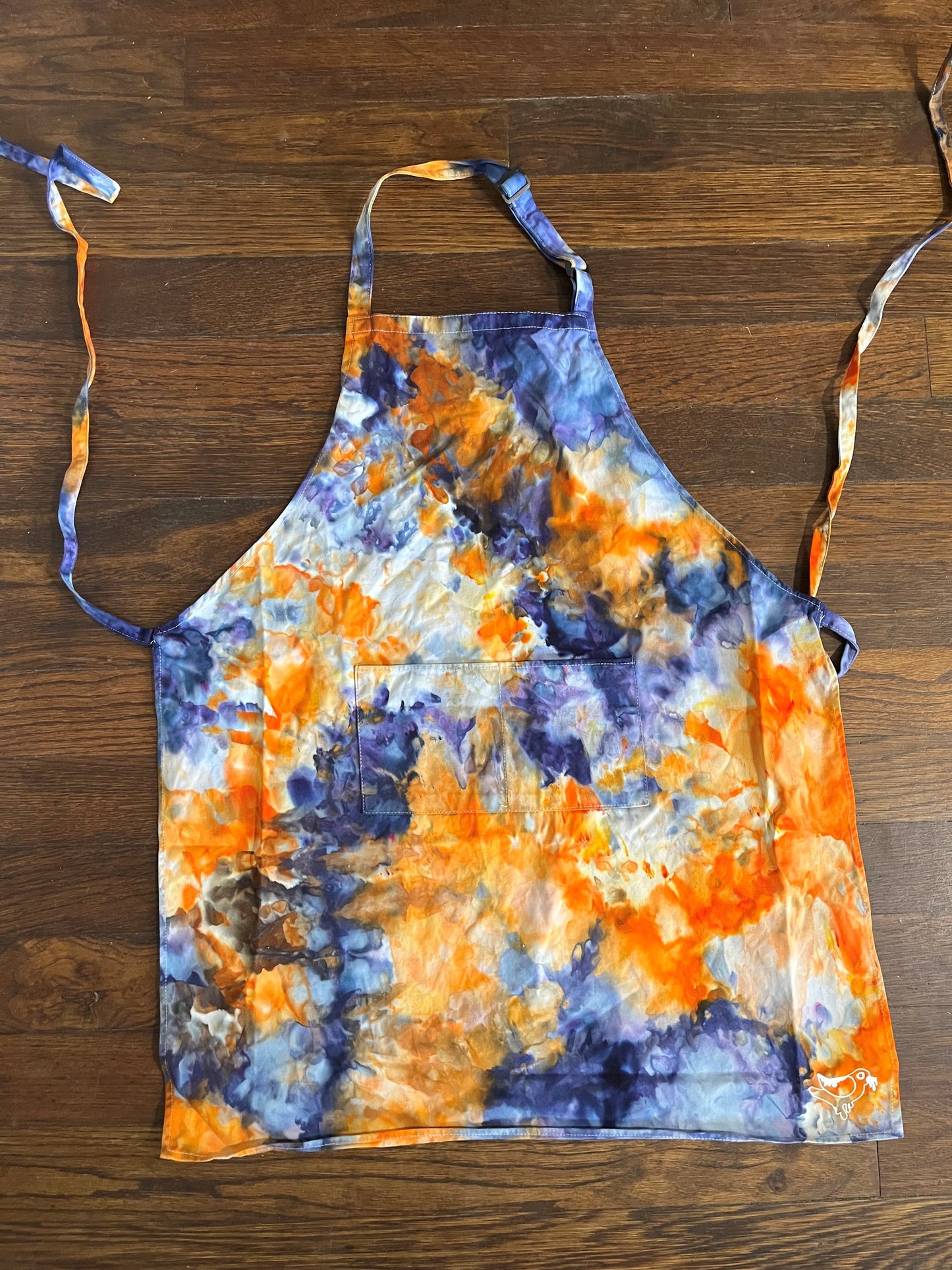 Apron (multiple dye styles available)