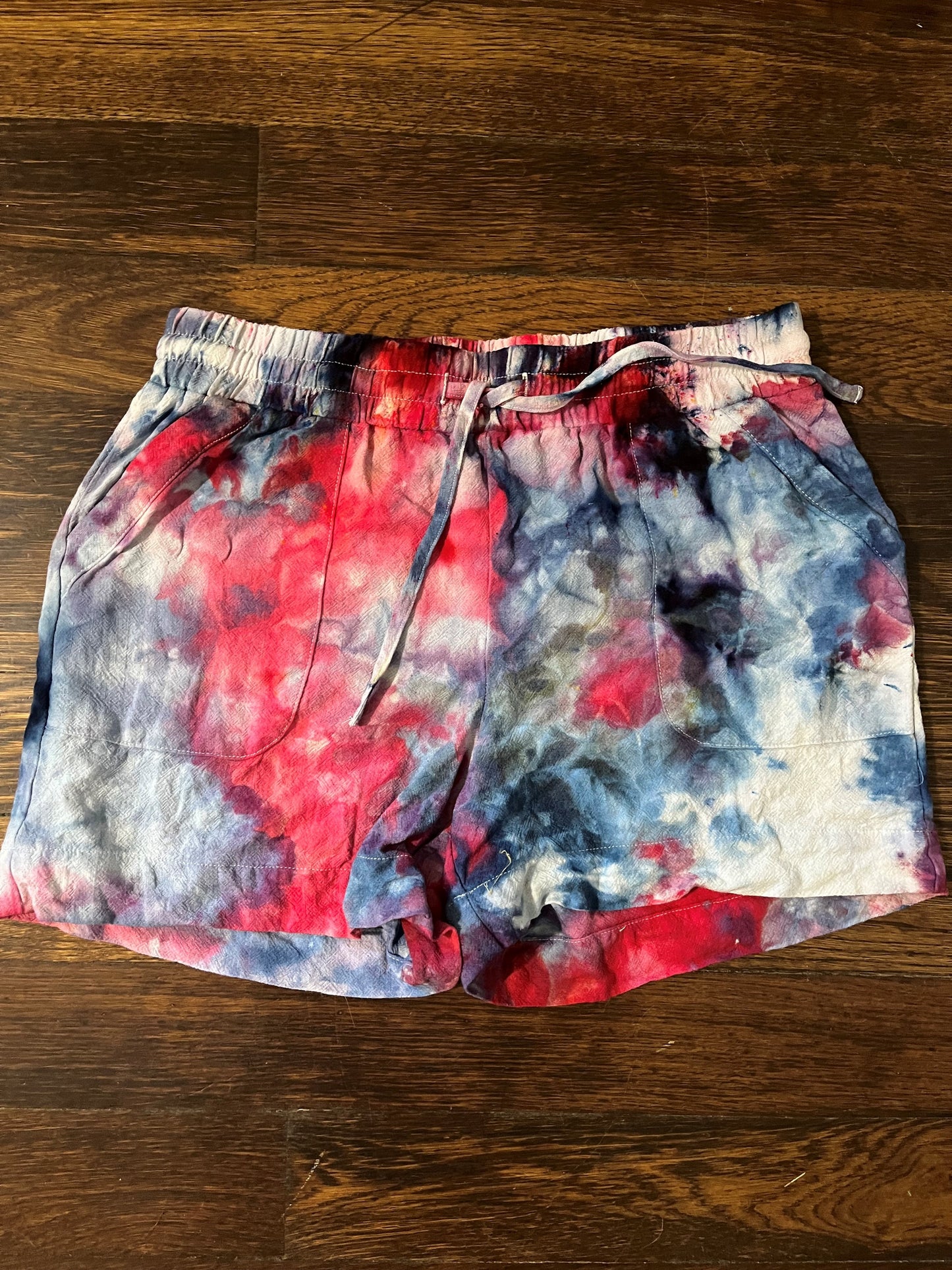 Shorts (size M)